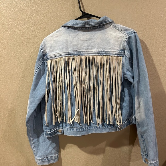 Jean jacket - Picture 2 of 3